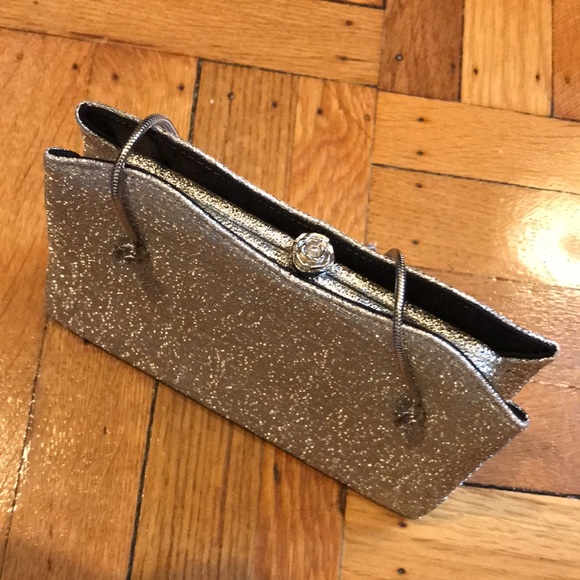 Vintage Silver Handbag 💎 - Picture 2 of 5